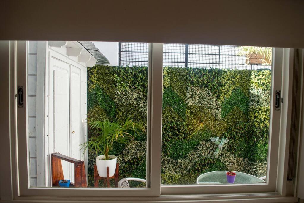 Hermoso Y Comodo Alojamiento Con Patio En Nunez Буенос Айрес Екстериор снимка