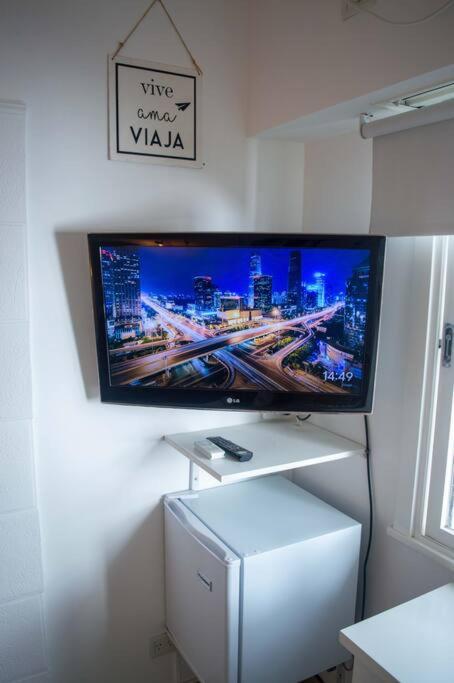 Hermoso Y Comodo Alojamiento Con Patio En Nunez Буенос Айрес Екстериор снимка