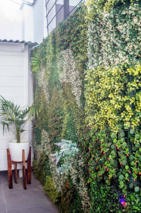 Hermoso Y Comodo Alojamiento Con Patio En Nunez Буенос Айрес Екстериор снимка